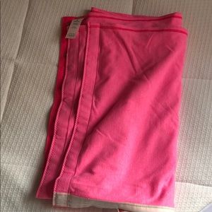 Neon pink Lululemon vinyasa scarf